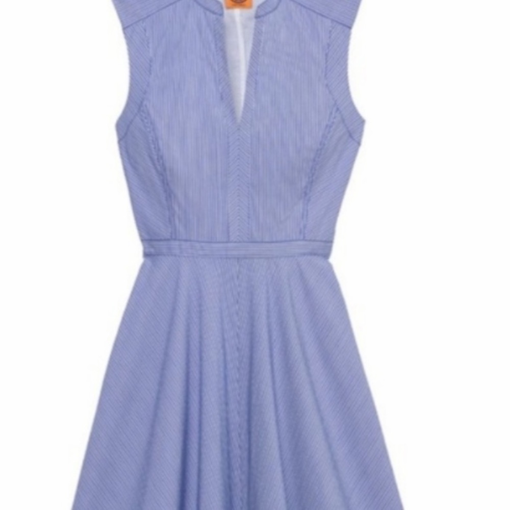 Tory Burch size 6 blue and white sleeveless dress